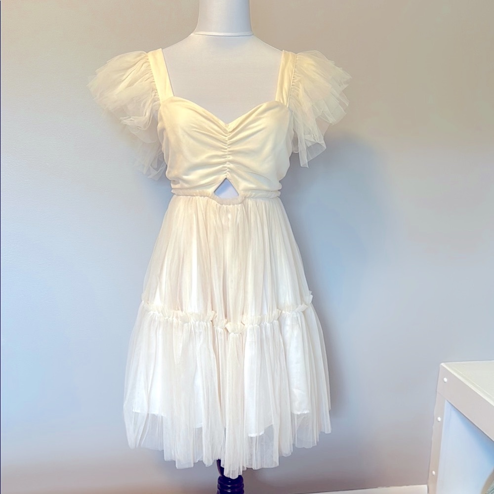 Cream Tulle Dress with Ruffled Sleeves